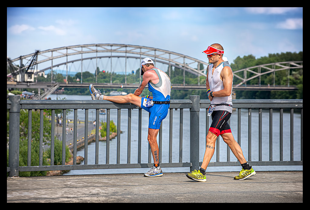 Ironman-Frankfurt-Rennbericht-Laufen-Ziel-report-EISWUERFELIMSCHUH-(20)