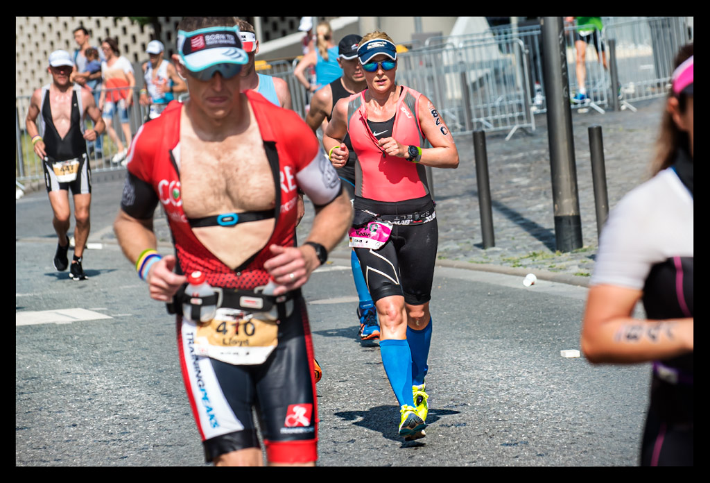 Ironman-Frankfurt-Rennbericht-Laufen-Ziel-report-EISWUERFELIMSCHUH-(26)