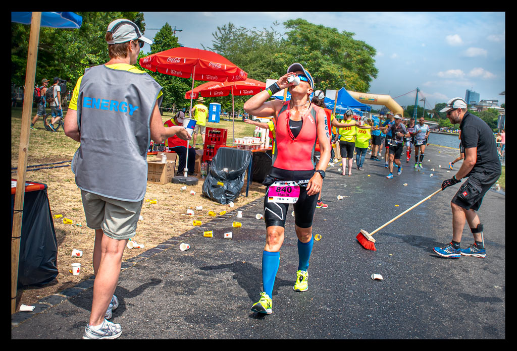 Ironman-Frankfurt-Rennbericht-Laufen-Ziel-report-EISWUERFELIMSCHUH-(34)
