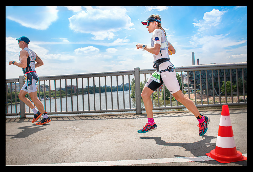 Ironman-Frankfurt-Rennbericht-Laufen-Ziel-report-EISWUERFELIMSCHUH-(39)