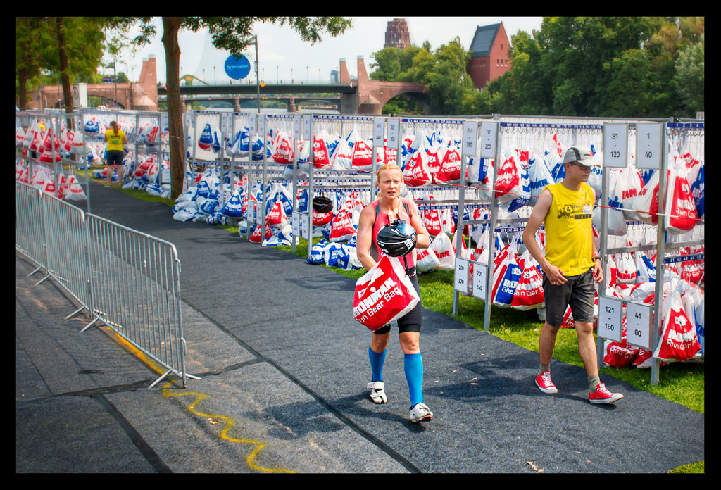 Ironman-Frankfurt-Rennbericht-Laufen-Ziel-report-EISWUERFELIMSCHUH-(08)