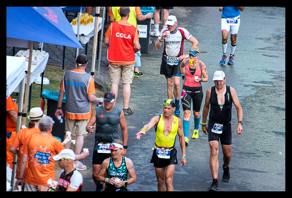 Ironman-Frankfurt-Rennbericht-Laufen-Ziel-report-EISWUERFELIMSCHUH-(123)