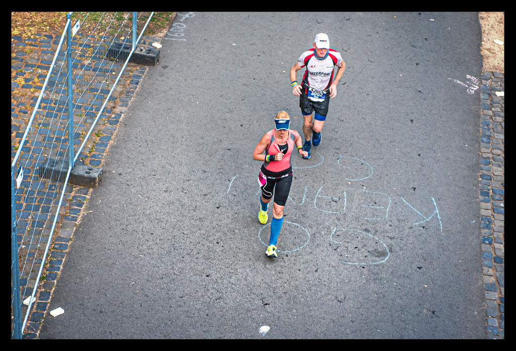 Ironman-Frankfurt-Rennbericht-Laufen-Ziel-report-EISWUERFELIMSCHUH-(130)