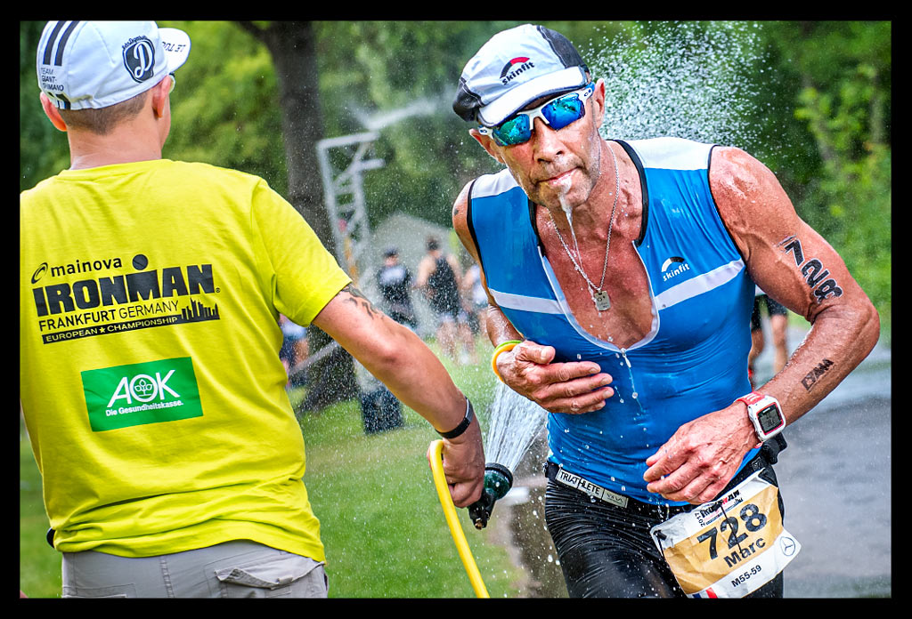 Ironman-Frankfurt-Rennbericht-Laufen-Ziel-report-EISWUERFELIMSCHUH-(141)