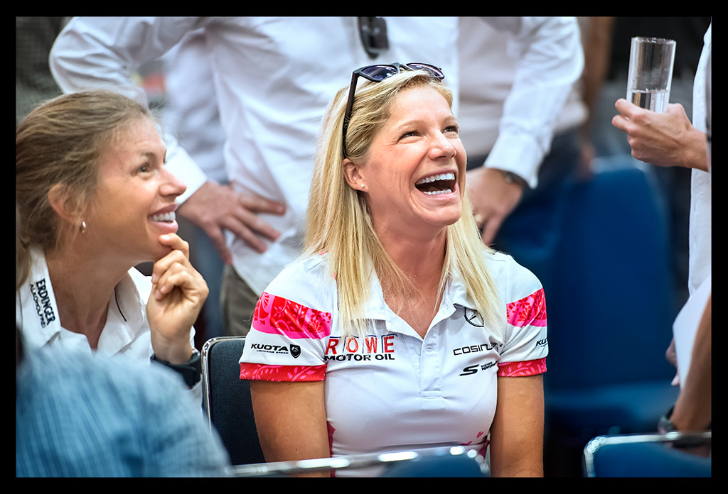 Ironman-Frankfurt-Rennbericht-Profis-Pressekonferenz-EISWUERFELIMSCHUH-(10)
