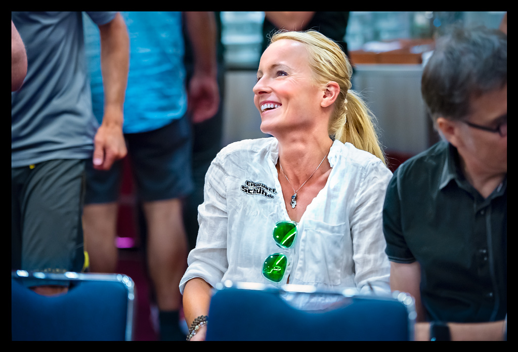 Ironman-Frankfurt-Rennbericht-Profis-Pressekonferenz-EISWUERFELIMSCHUH-(12)