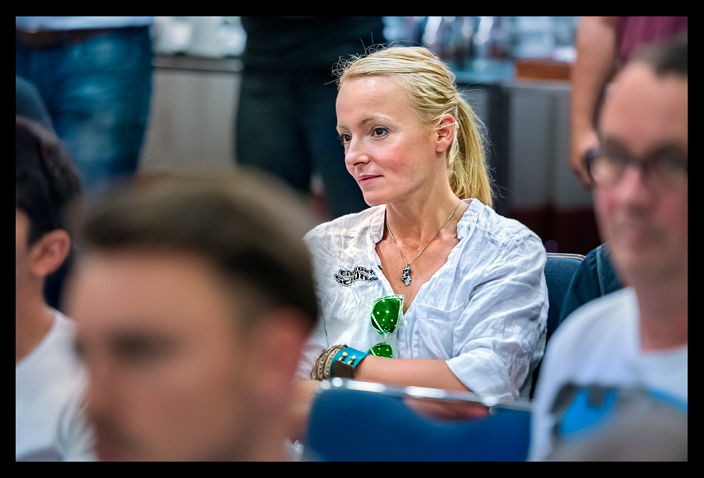 Ironman-Frankfurt-Rennbericht-Profis-Pressekonferenz-EISWUERFELIMSCHUH-(17)