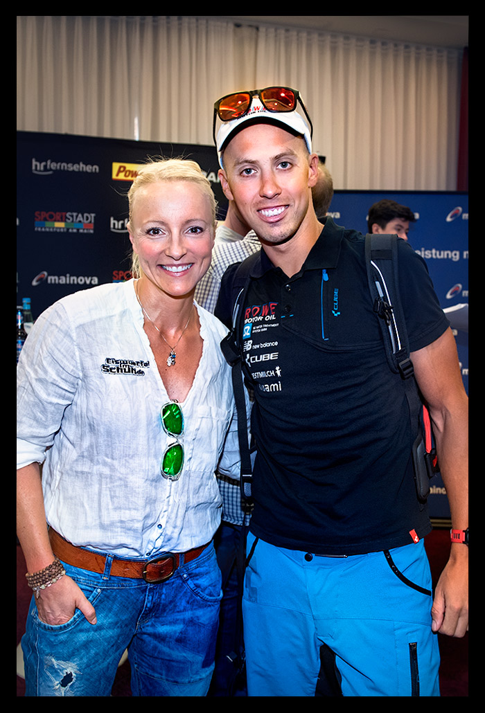 Ironman-Frankfurt-Rennbericht-Profis-Pressekonferenz-EISWUERFELIMSCHUH-(19)