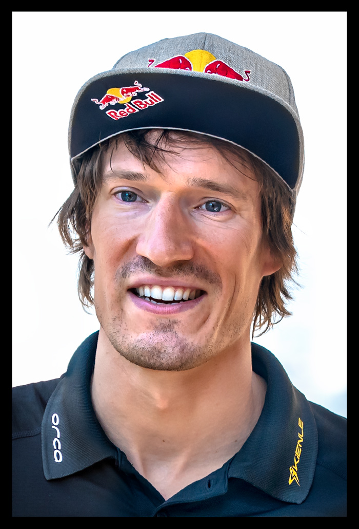 Ironman-Frankfurt-Rennbericht-Profis-Pressekonferenz-EISWUERFELIMSCHUH-(30)