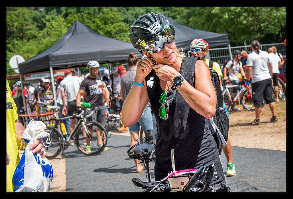 Ironman-Frankfurt-Rennbericht-Bike-Check-In-Waldsee-EISWUERFELIMSCHUH-(09)