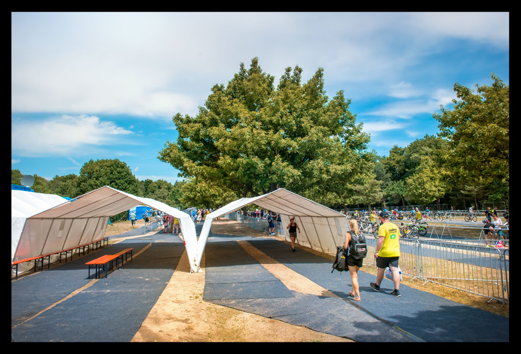 Ironman-Frankfurt-Rennbericht-Bike-Check-In-Waldsee-EISWUERFELIMSCHUH-(16)