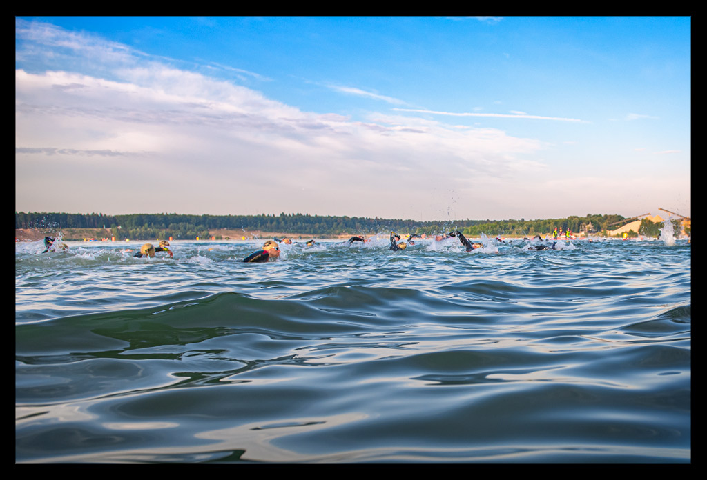Ironman-Frankfurt-Schwimmen-Start-Rennbericht-EISWUERFELIMSCHUH-(100)