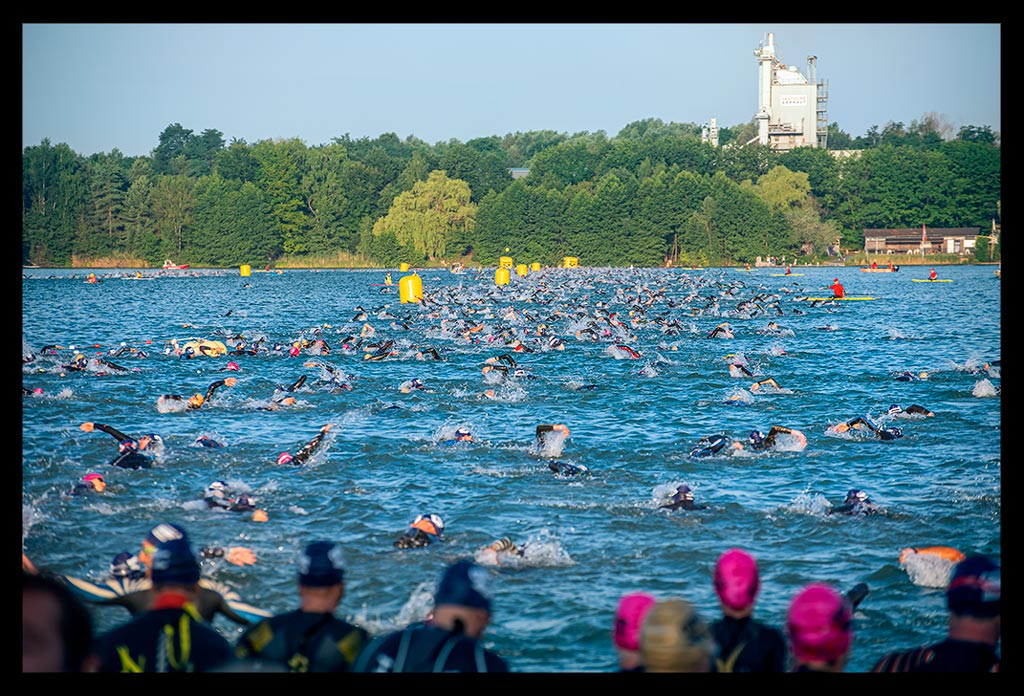 Ironman-Frankfurt-Schwimmen-Start-Rennbericht-EISWUERFELIMSCHUH-(101)