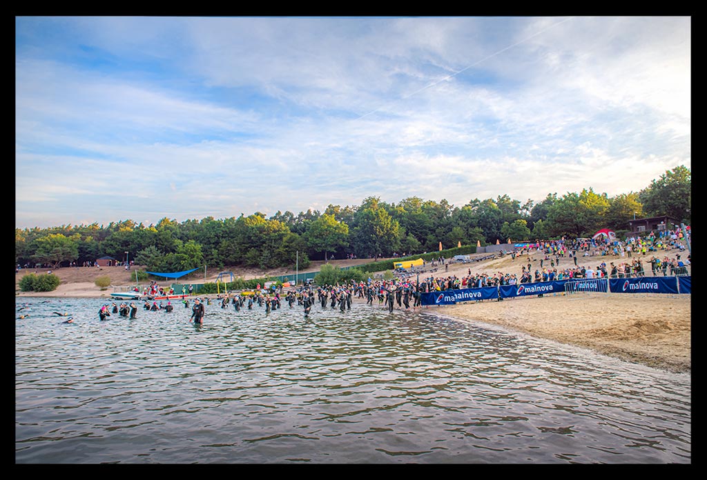 Ironman-Frankfurt-Schwimmen-Start-Rennbericht-EISWUERFELIMSCHUH-(17)