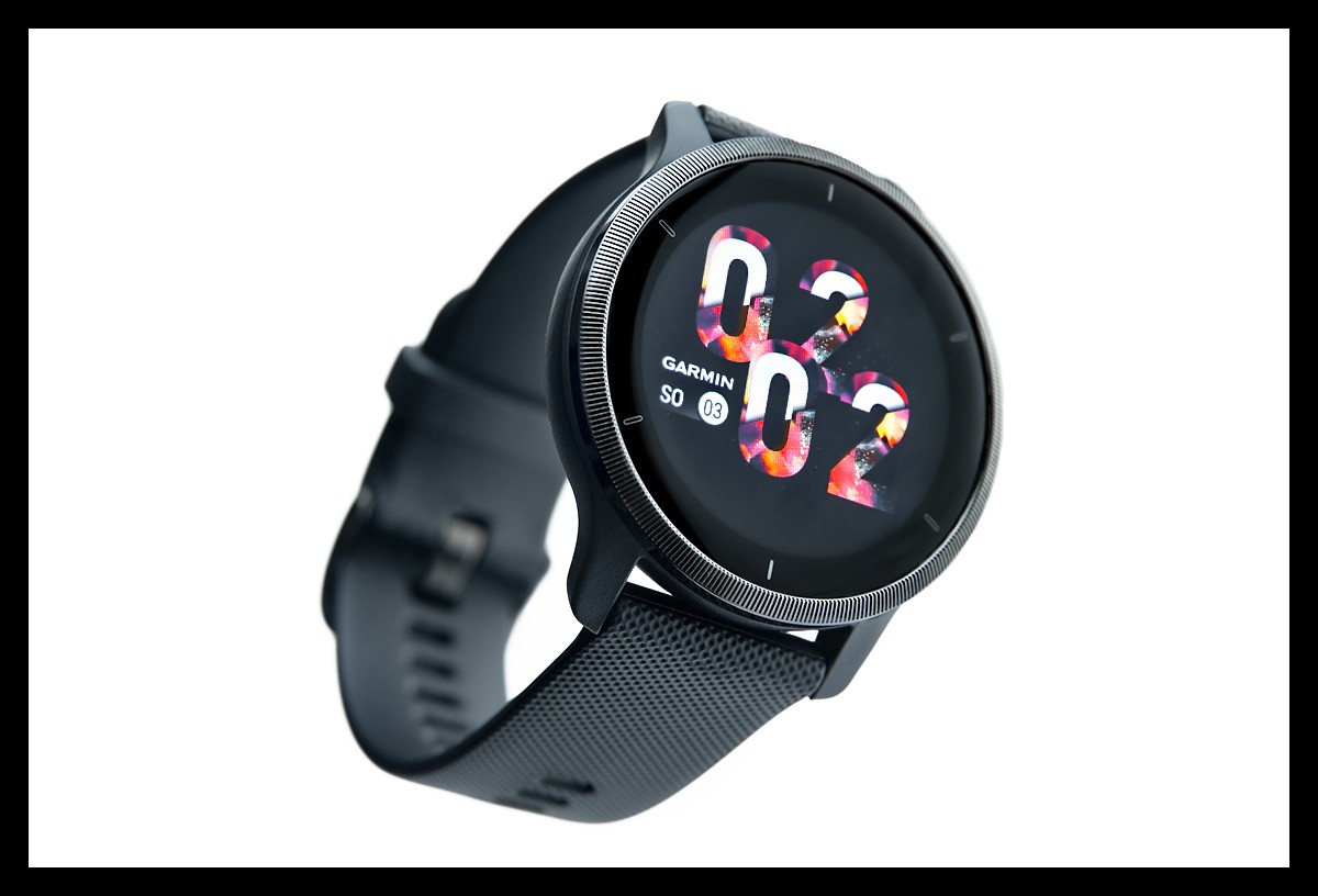 Garmin Venu 2 Serie Test Fitness Smartwatch Produktfoto auf weißem Hintergrund 