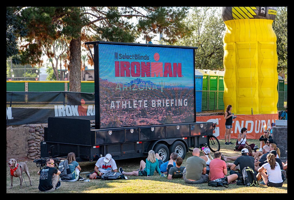 Ironman Arizona 2021: Startunterlagen, Wettkampfbesprechung & Bike Check-In
