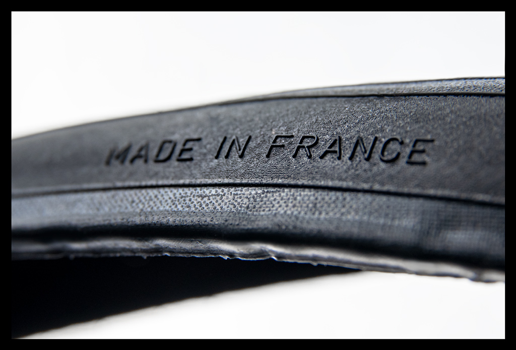 Pirelli Zero Velo TT Reifen Mantel aufdruck  Made In France detailierte nahaufnahme