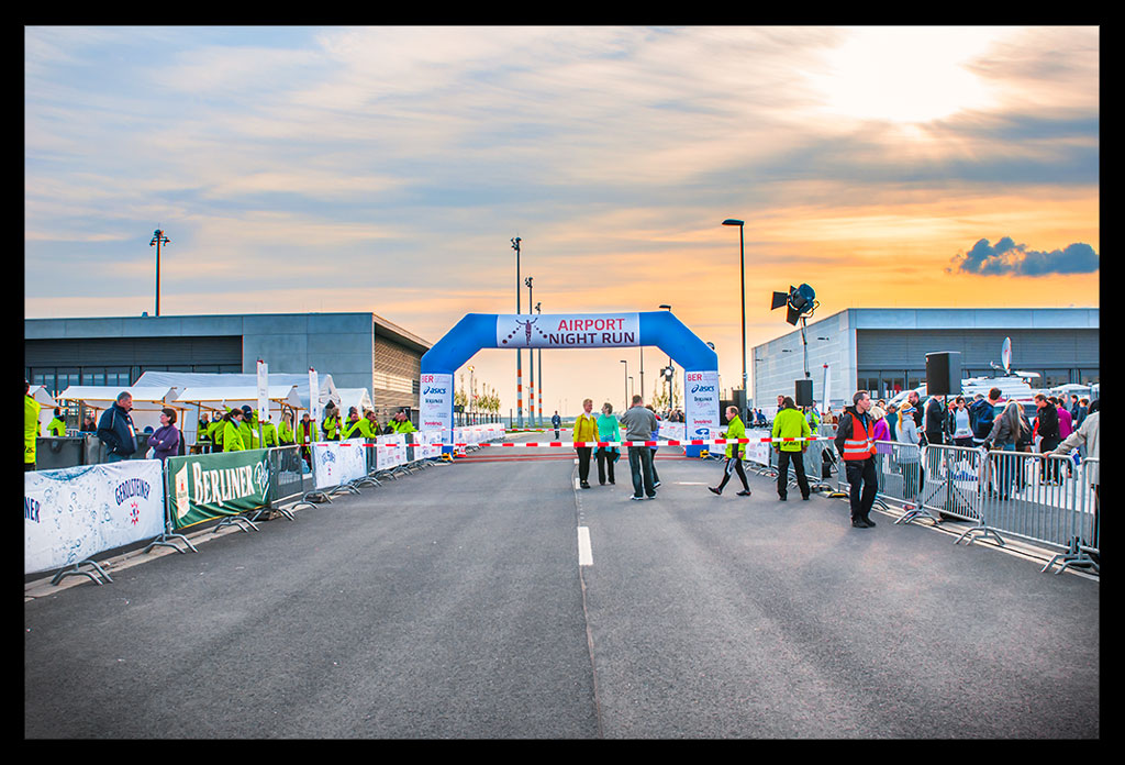 Berlin-Halbmarathon-Bestzeit-Night-Run-EISWUERFELIMSCHUH-(11)