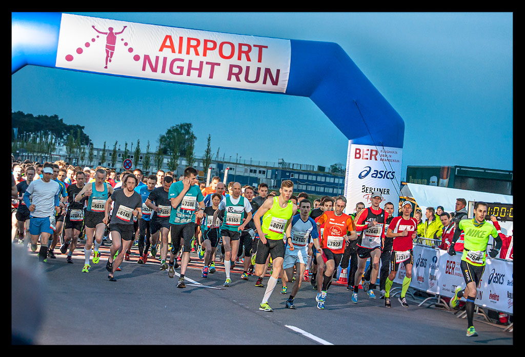 Berlin-Halbmarathon-Bestzeit-Night-Run-EISWUERFELIMSCHUH-(17)