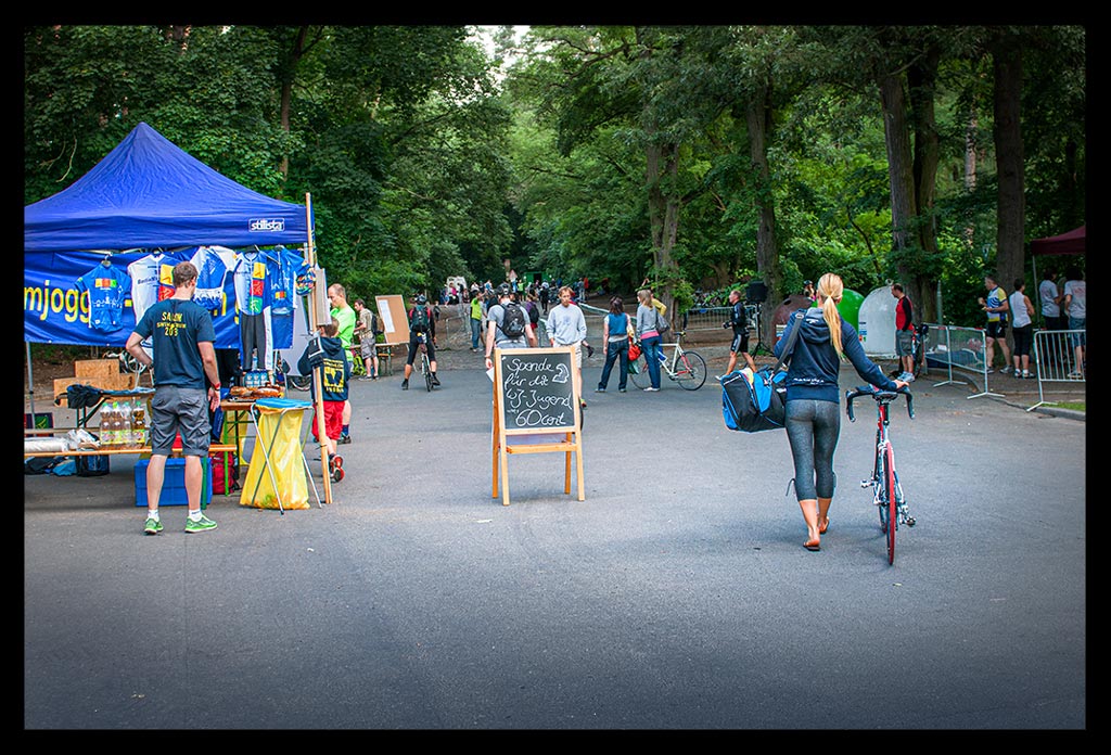 Volkstriathlon-Rennbericht-Berlin-Triathlon-EISWUERFELIMSCHUH-(03)
