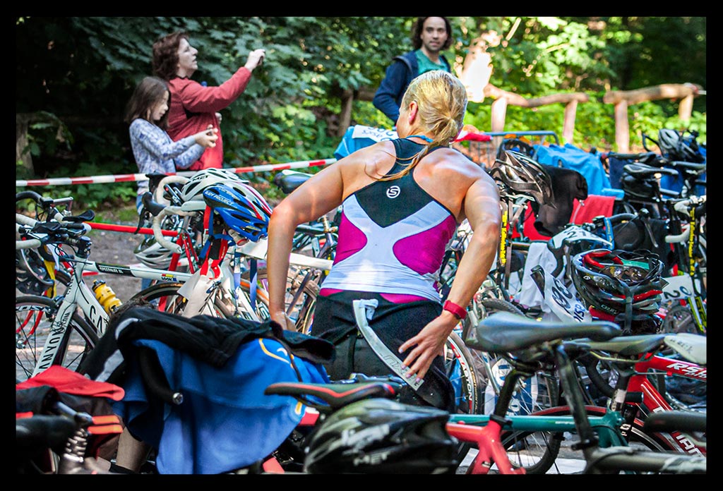 Volkstriathlon-Rennbericht-Berlin-Triathlon-EISWUERFELIMSCHUH-(32)