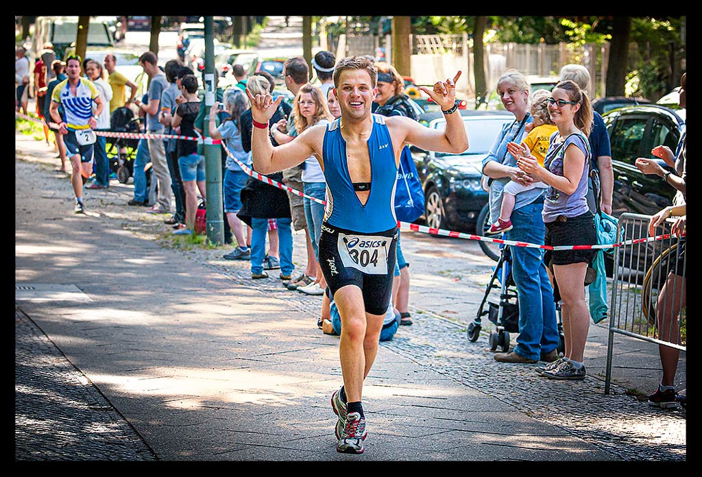 Volkstriathlon-Rennbericht-Berlin-Triathlon-EISWUERFELIMSCHUH-(52)