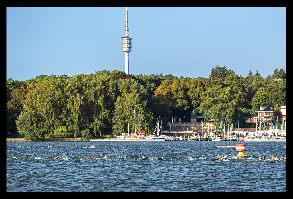 BerlinWoMen-Triathlon-Rennbericht-EISWUERFELIMSCHUH-(123)