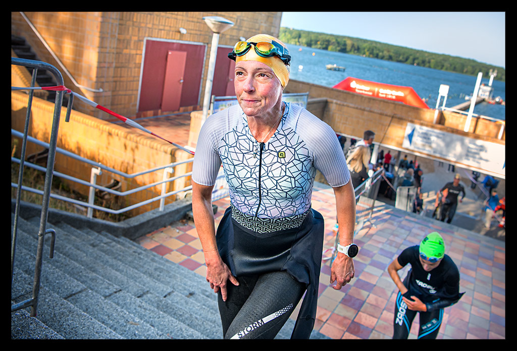 BerlinWoMen-Triathlon-Rennbericht-EISWUERFELIMSCHUH-(152)