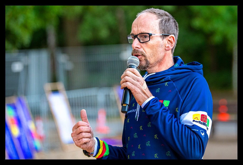 BerlinWoMen-Triathlon-Rennbericht-EISWUERFELIMSCHUH-(19)