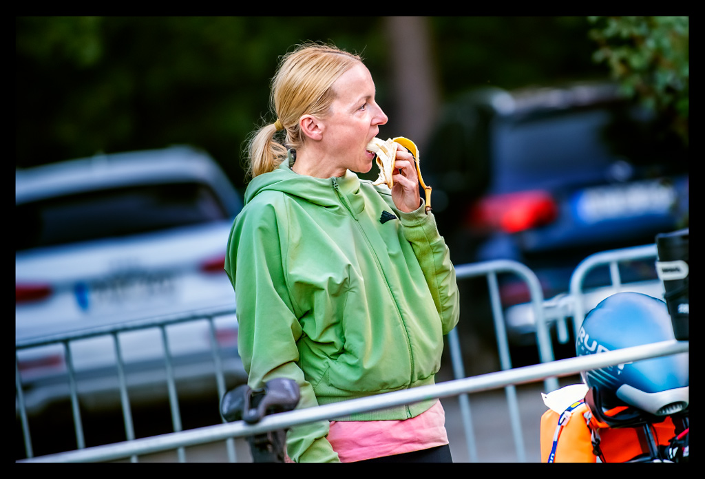 BerlinWoMen-Triathlon-Rennbericht-EISWUERFELIMSCHUH-(47)