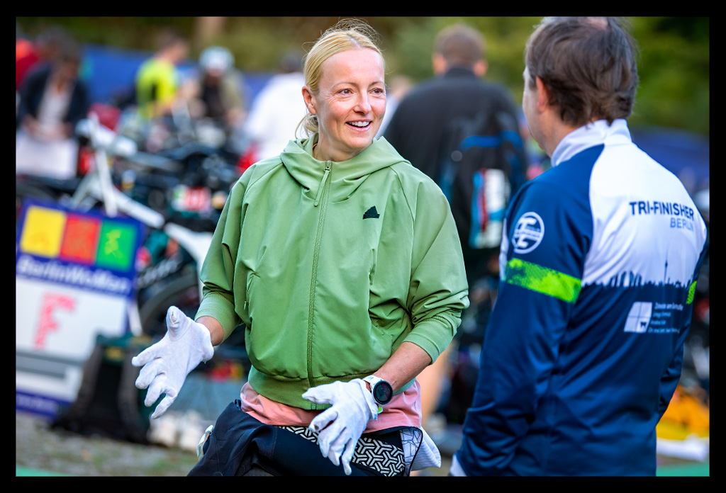 BerlinWoMen-Triathlon-Rennbericht-EISWUERFELIMSCHUH-(51)