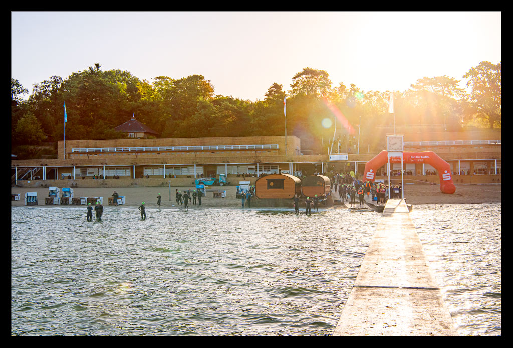 BerlinWoMen-Triathlon-Rennbericht-EISWUERFELIMSCHUH-(94)