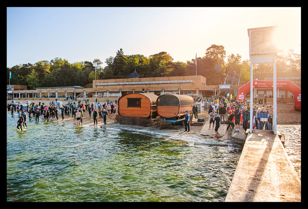 BerlinWoMen-Triathlon-Rennbericht-EISWUERFELIMSCHUH-(95)