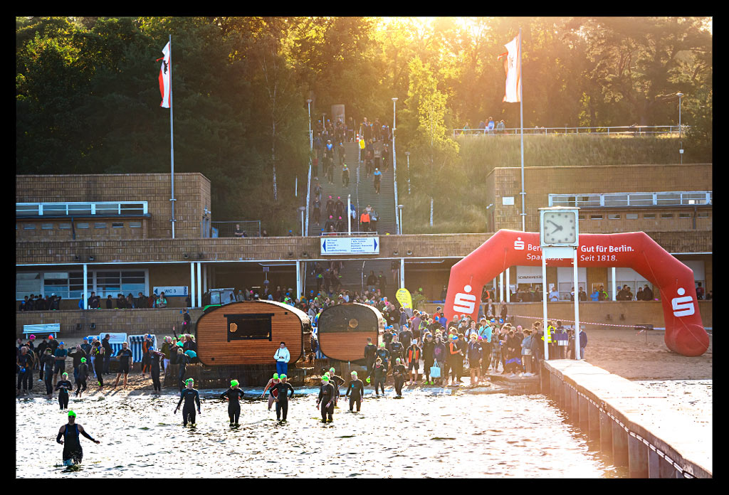 BerlinWoMen-Triathlon-Rennbericht-EISWUERFELIMSCHUH-(96)